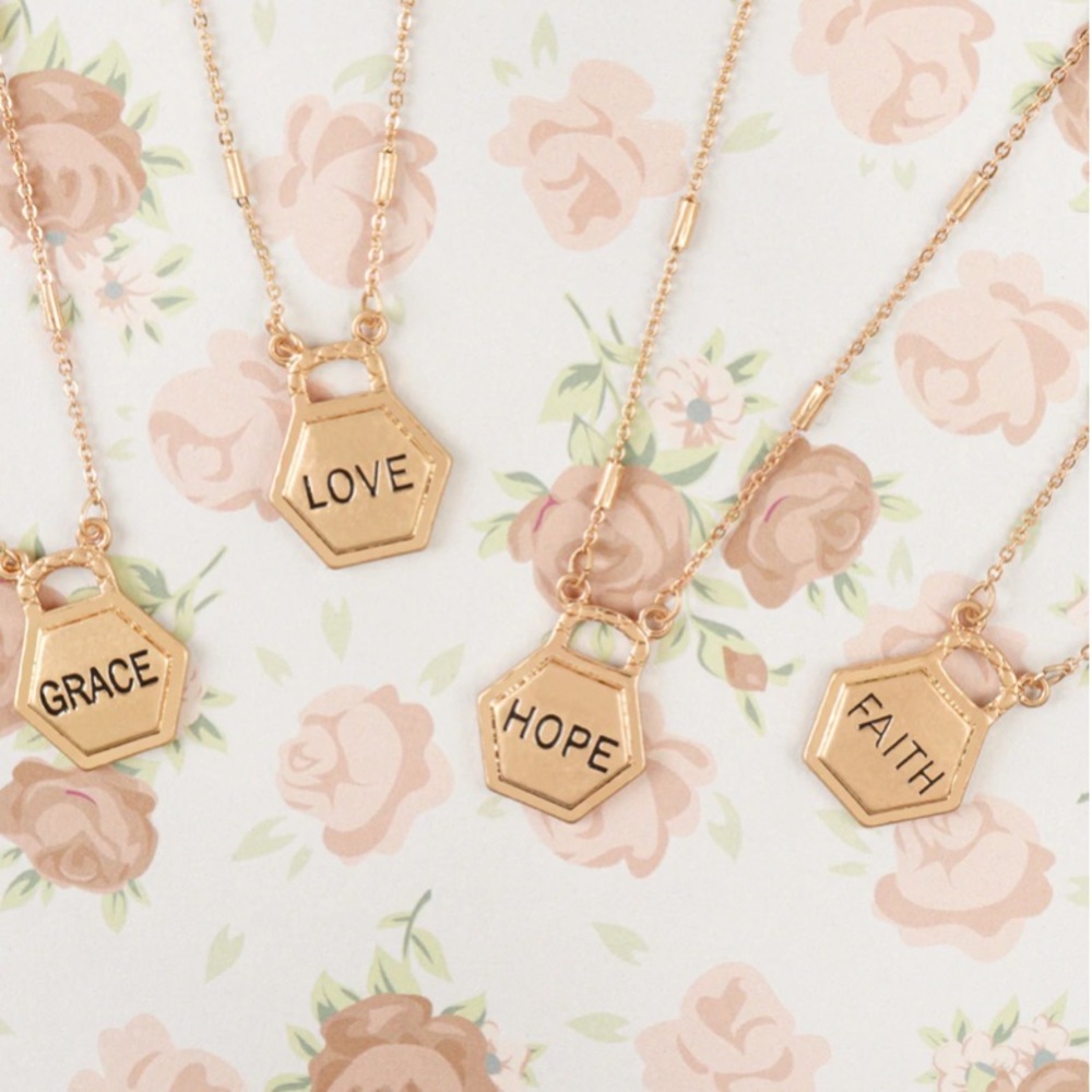 “FAITH” HEXAGON GOLD PENDANT CHARM NECKLACE - Picture 3 of 6